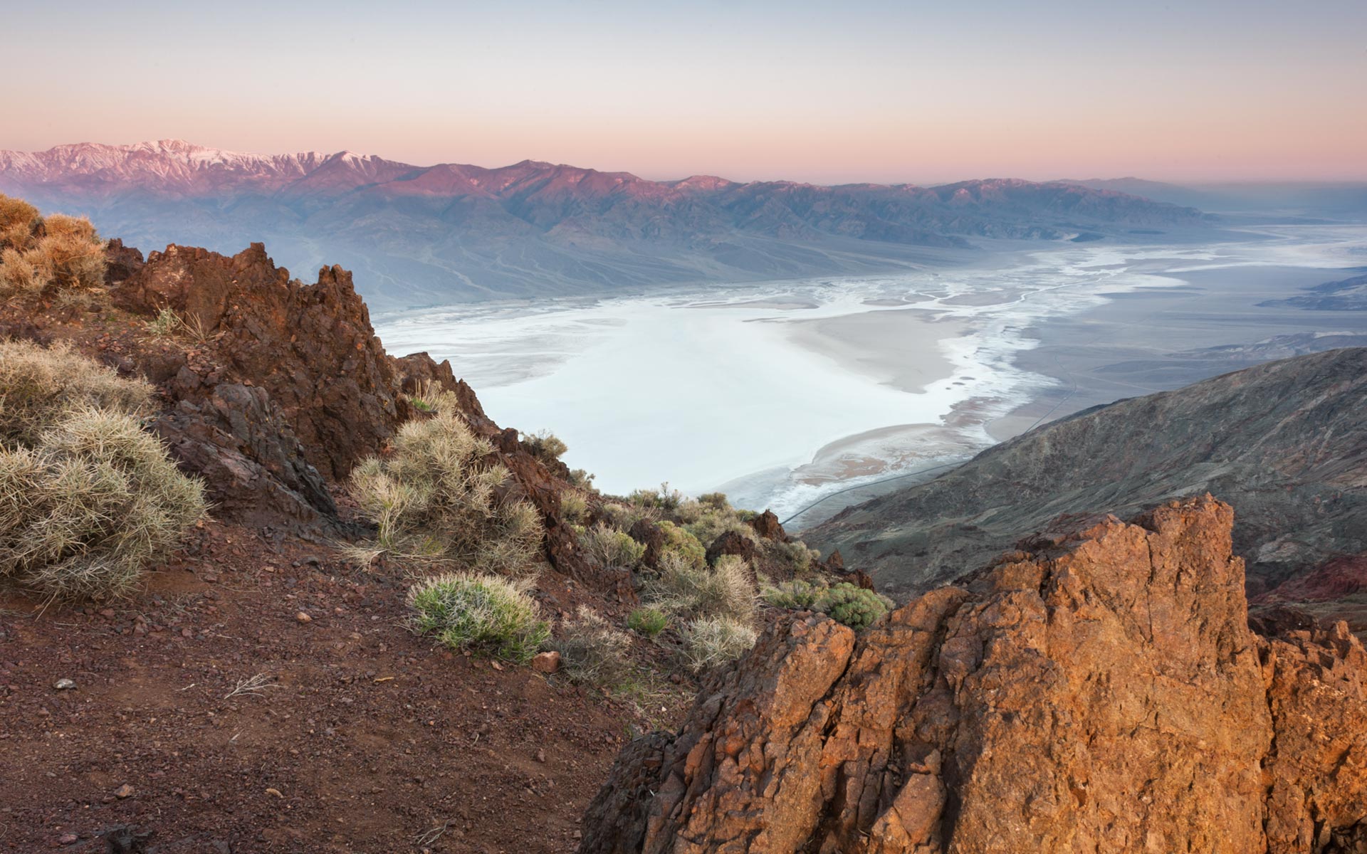 Dante Peak, Death Valley